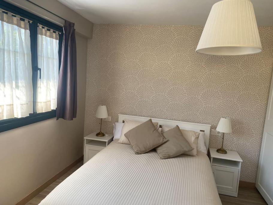 Casa En Montealegre Reformada Y Acogedora Samano
