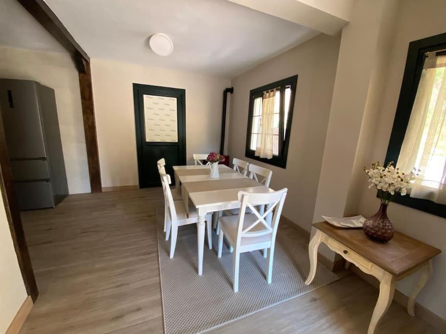 Casa En Montealegre Reformada Y Acogedora * Samano