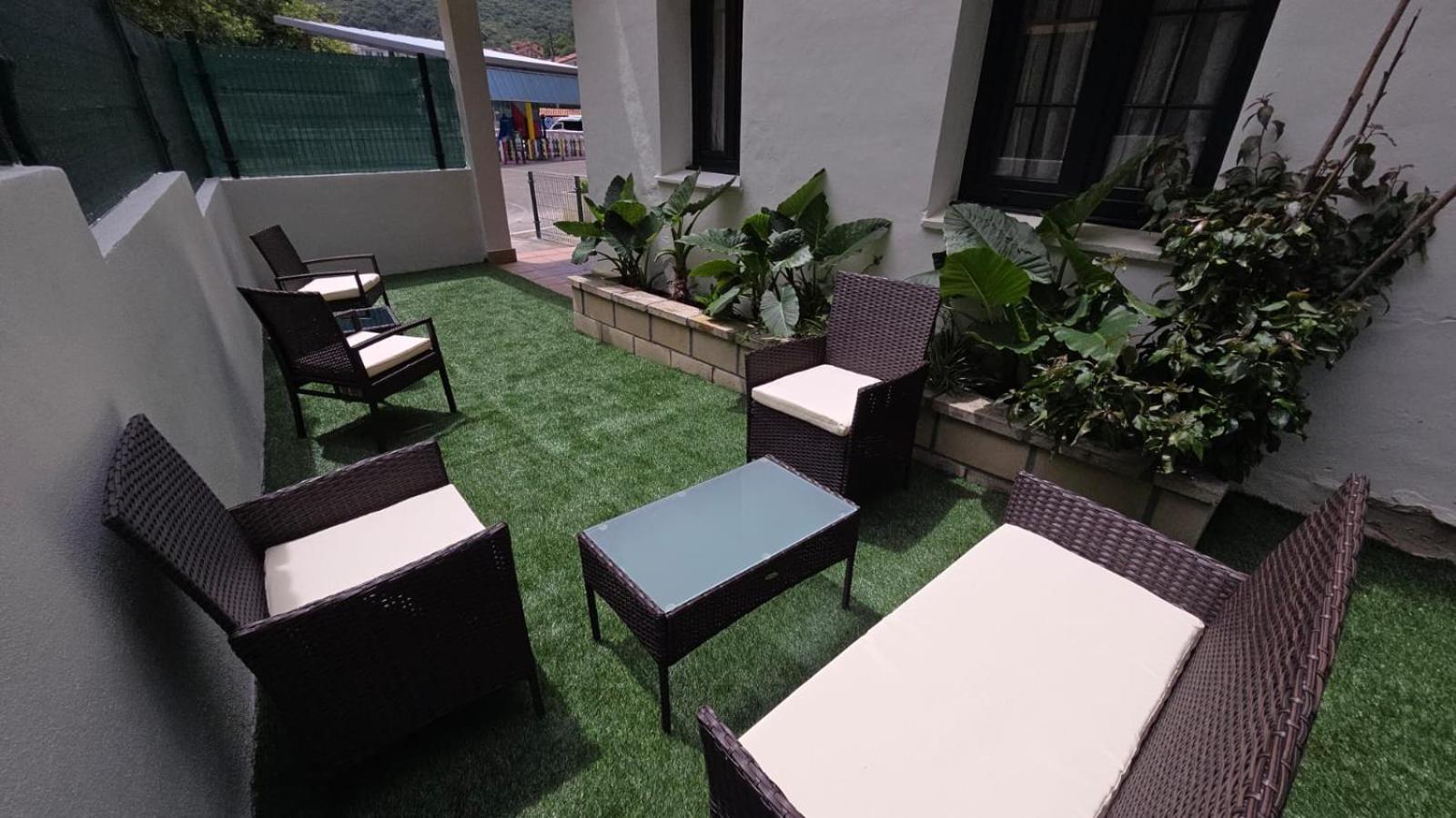 Casa En Montealegre Reformada Y Acogedora * Sámano
